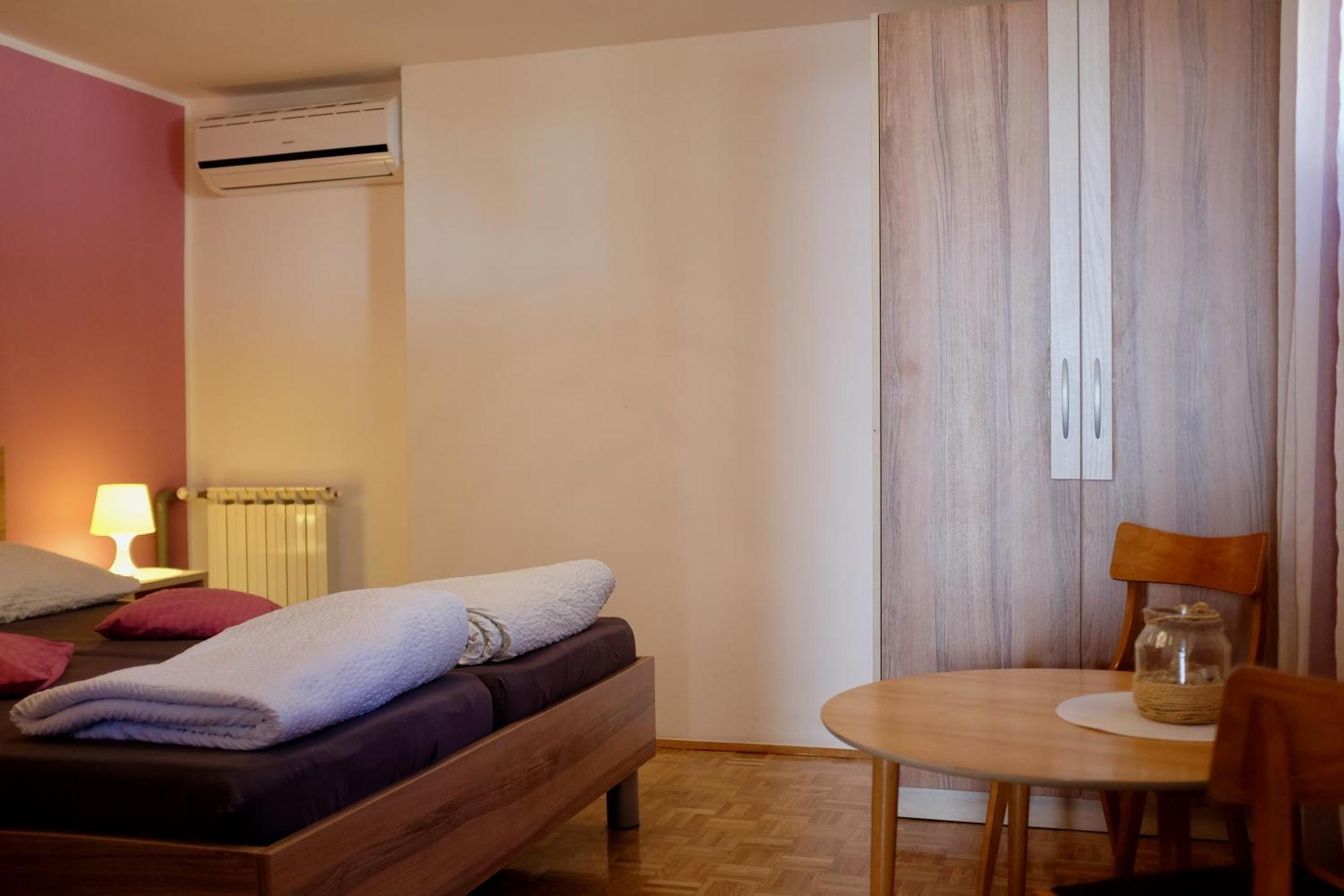 סבטי פיליפ אי ג'קוב Apartments Villa Agatha חדר תמונה