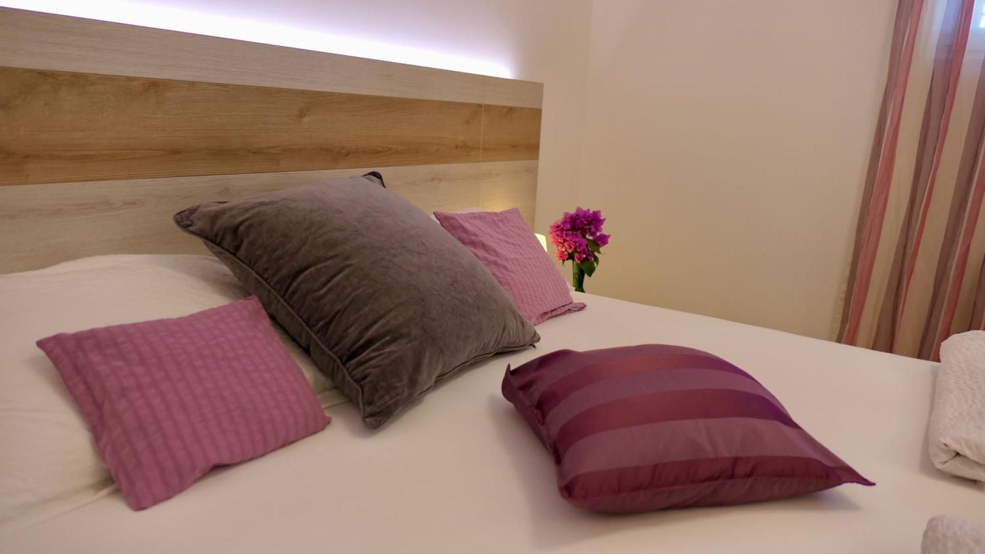 סבטי פיליפ אי ג'קוב Apartments Villa Agatha חדר תמונה