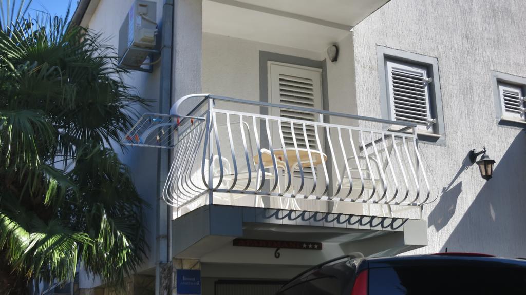 סבטי פיליפ אי ג'קוב Apartments Villa Agatha מראה חיצוני תמונה
